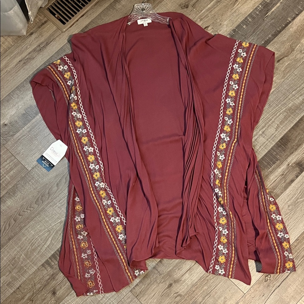 Floral Embroidered Kimono